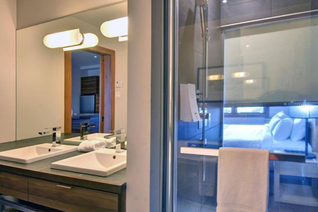 Deluxe Suite-Sur-Lac Superieur - Tremblant Versant Nord ภายนอก รูปภาพ